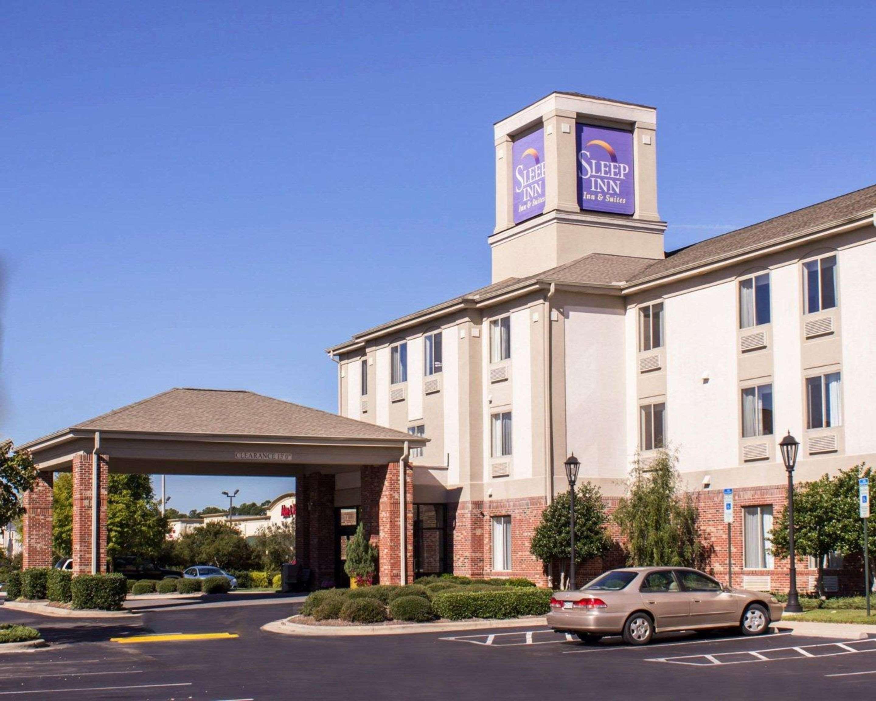 Hotel Sleep & Near I-95